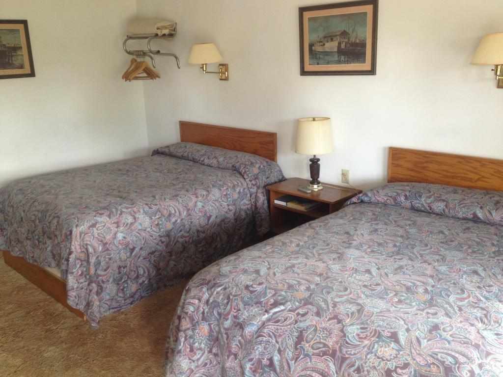 Two Rivers Cool City Motel מראה חיצוני תמונה
